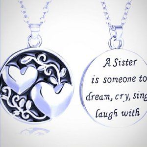 NWOT-Sister Necklace